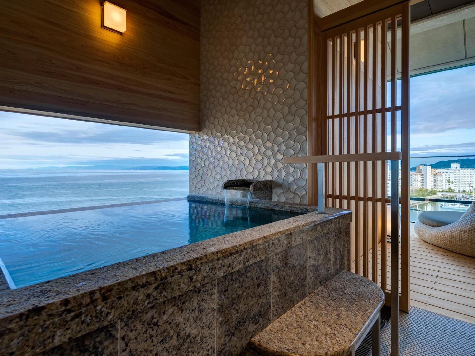 Awaji Yumesenkei Hotel Sumoto Phòng bức ảnh
