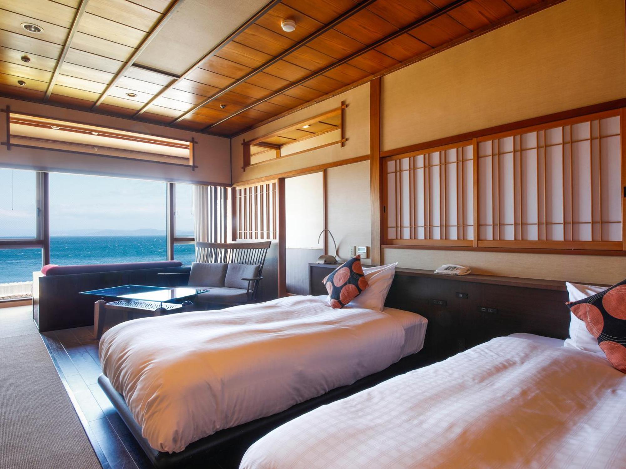 Awaji Yumesenkei Hotel Sumoto Phòng bức ảnh