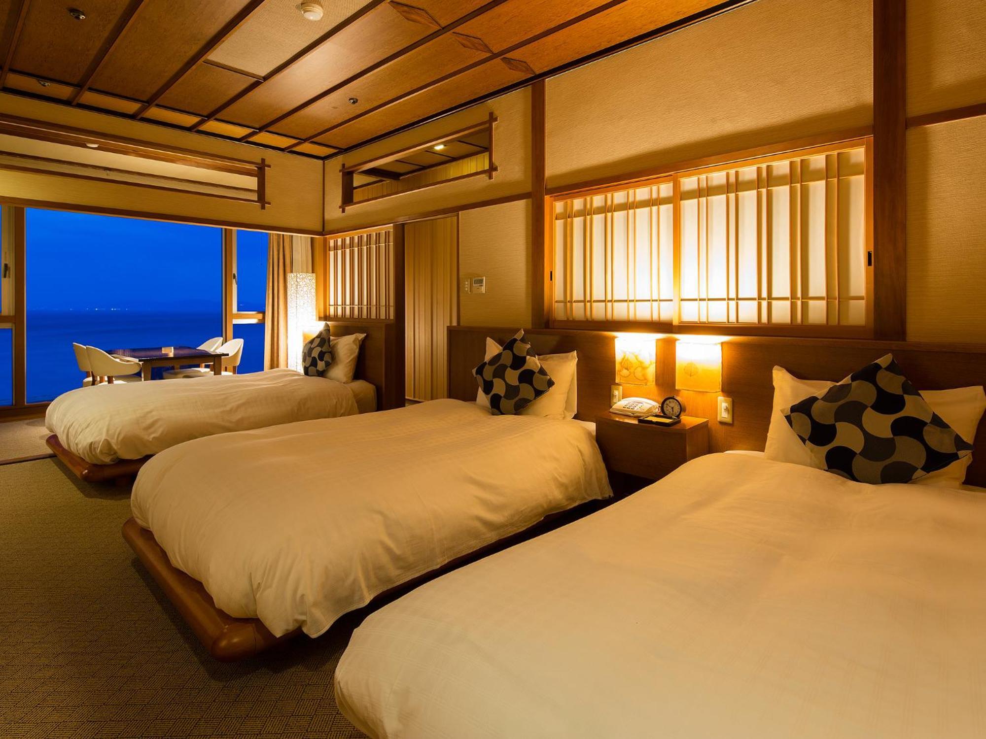 Awaji Yumesenkei Hotel Sumoto Phòng bức ảnh