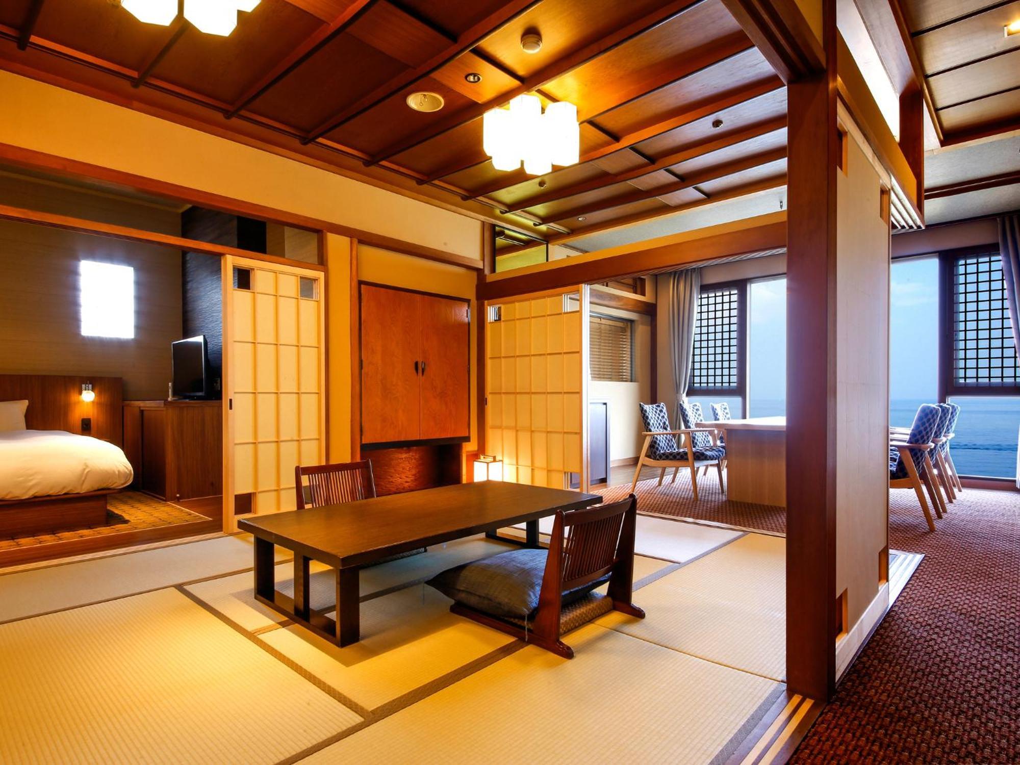 Awaji Yumesenkei Hotel Sumoto Phòng bức ảnh
