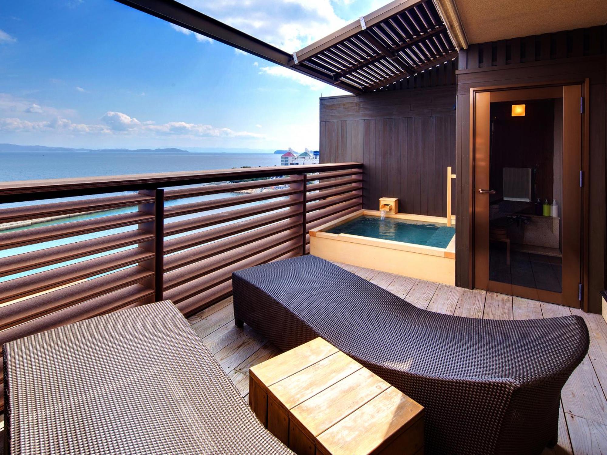 Awaji Yumesenkei Hotel Sumoto Phòng bức ảnh