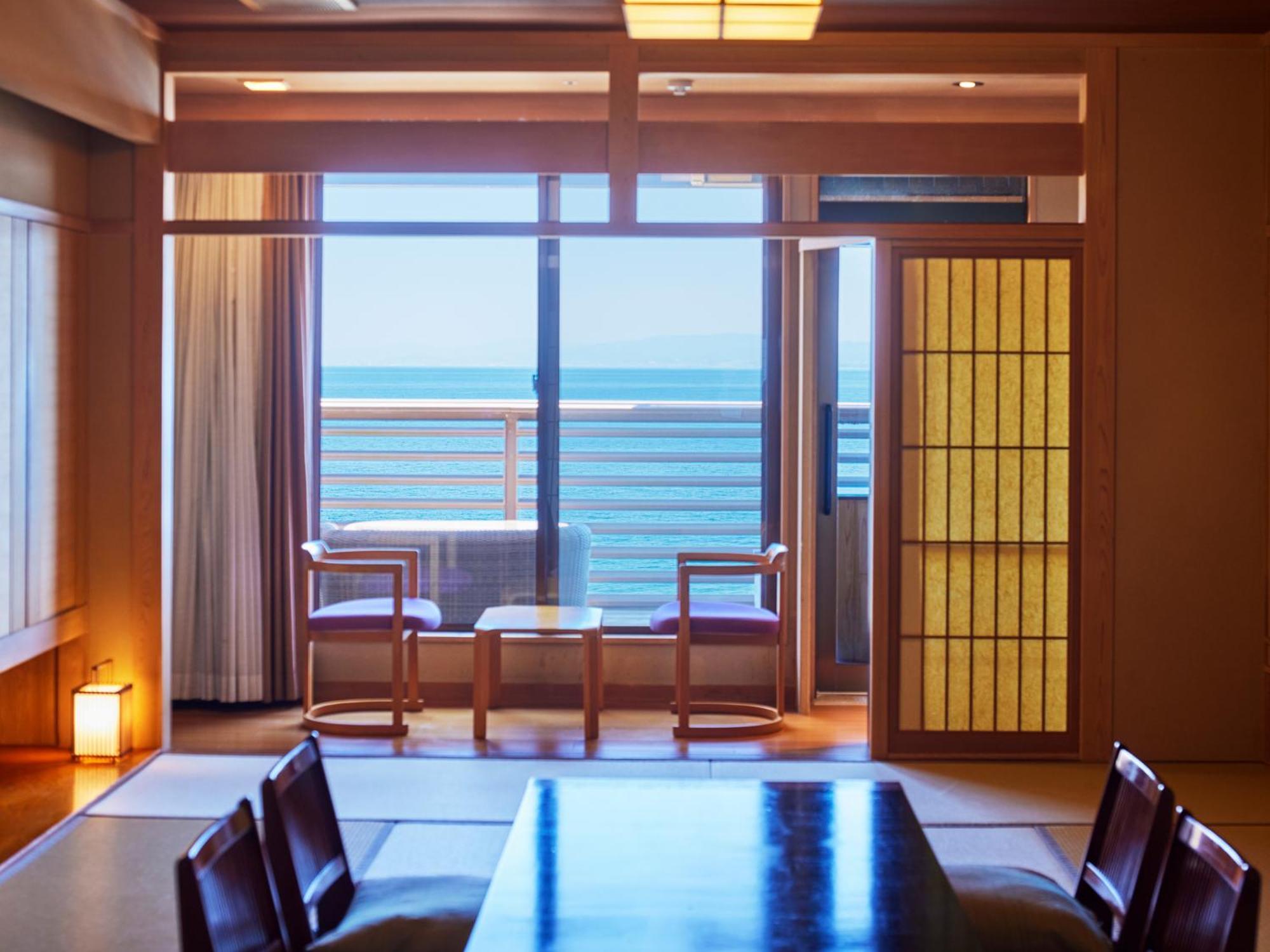 Awaji Yumesenkei Hotel Sumoto Phòng bức ảnh